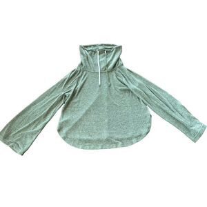 Gilligan & OMalley M Medium Green Cowl Neck Bell Sleeve Top Pullover Cozy Lounge